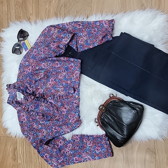 VTG | Multicolored Floral Print Blouse W/ Floppy Bow Tie - Picture 2 of 14